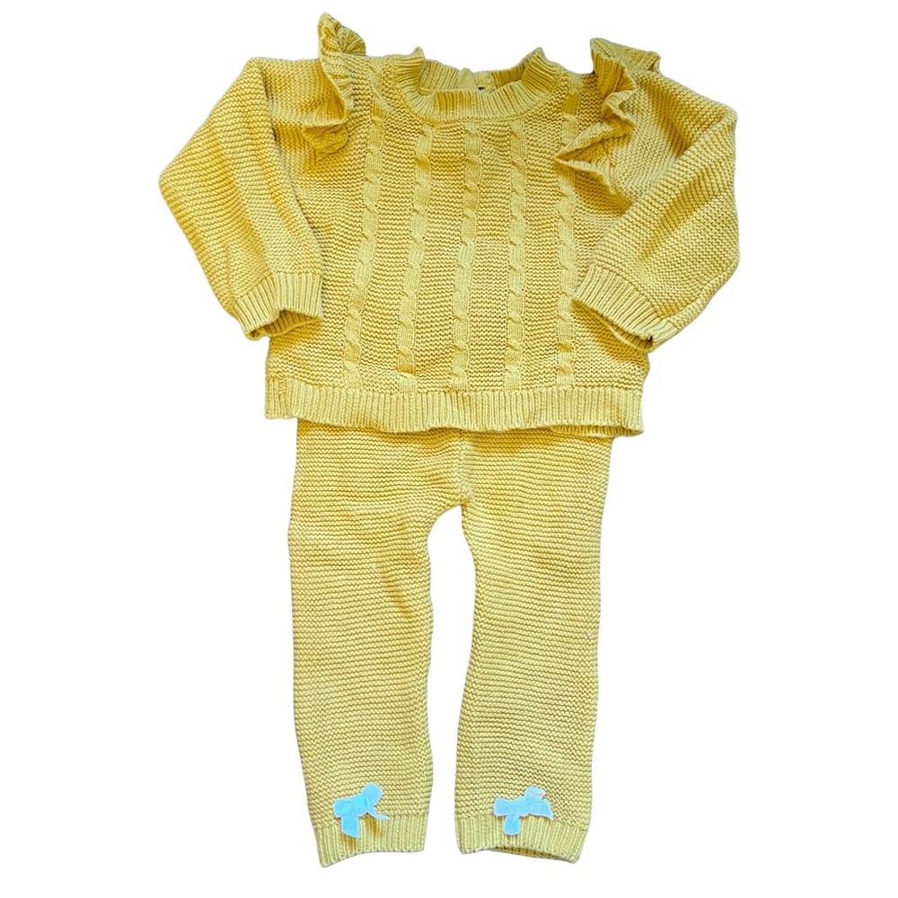 NWOT Nicole Miller Yellow Ruffled Knit Sweater and Pants Set with Hat 12 Months